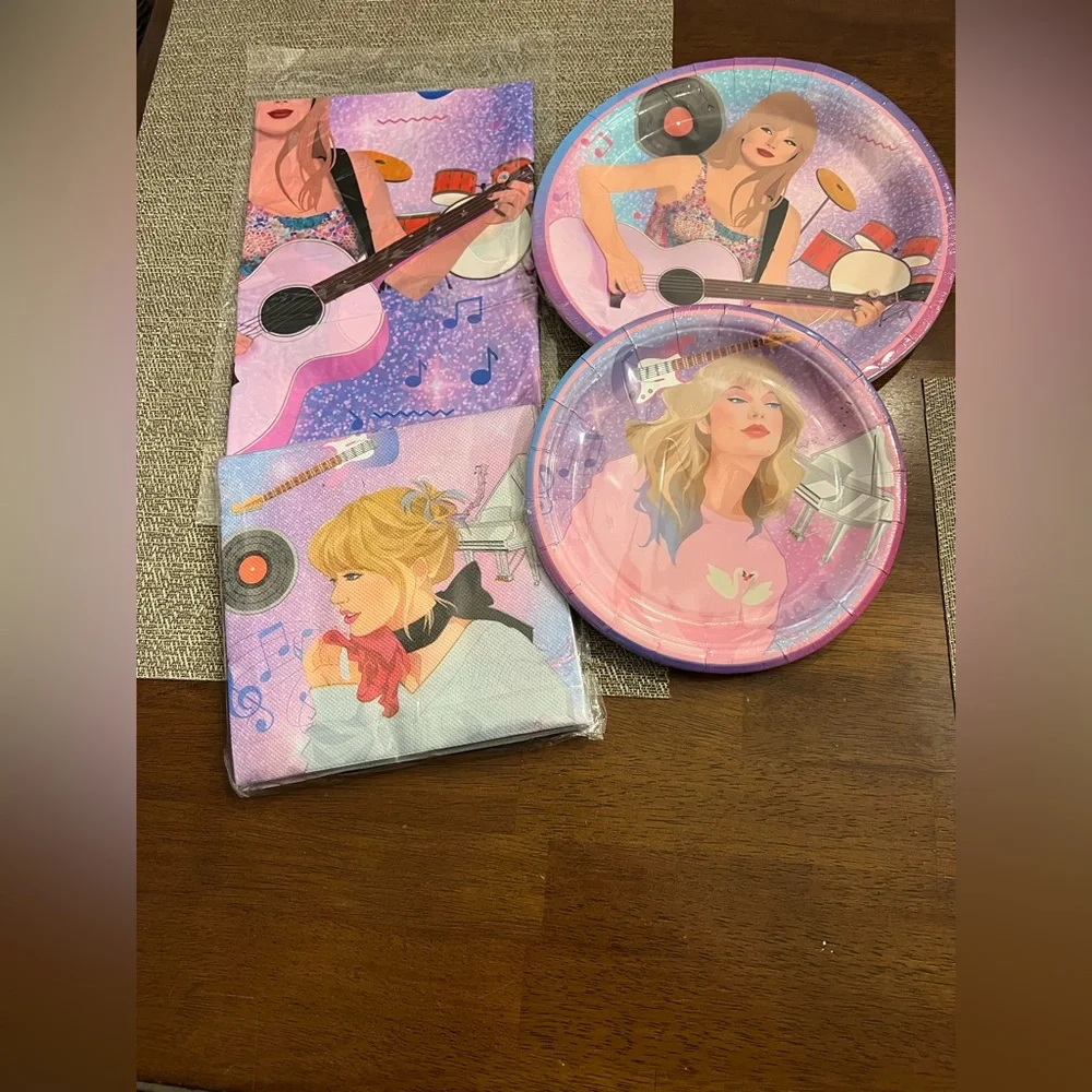 New! Pop Star party supplies